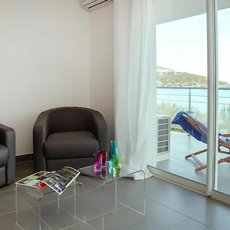 Res Tyrrenia Macinaggio Rogliano With Bay View *