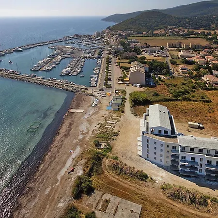 Res Tyrrenia, Rogliano, With Bay View *